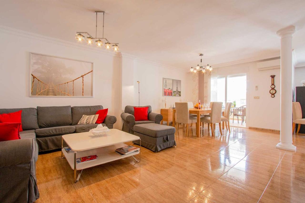 Apartamento Apto cerca de la playa Torrecilla en Nerja, en Almirante Carranza 17 Exterior foto